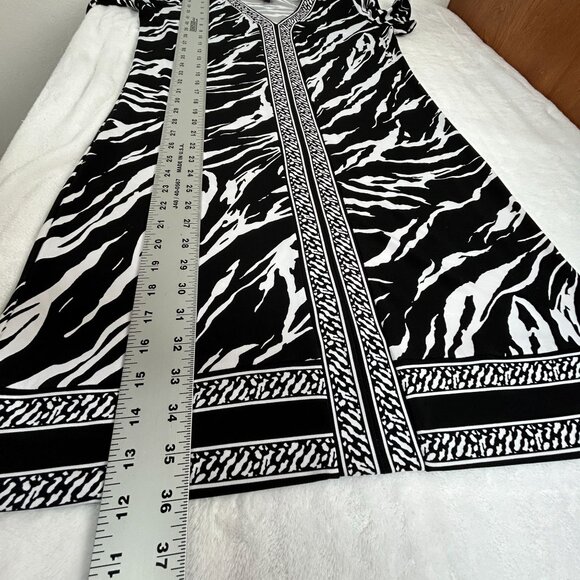 Dana Buchman Signature Black White Zebra Print V-Neck Shift Dress Small Stretch - Picture 8 of 8